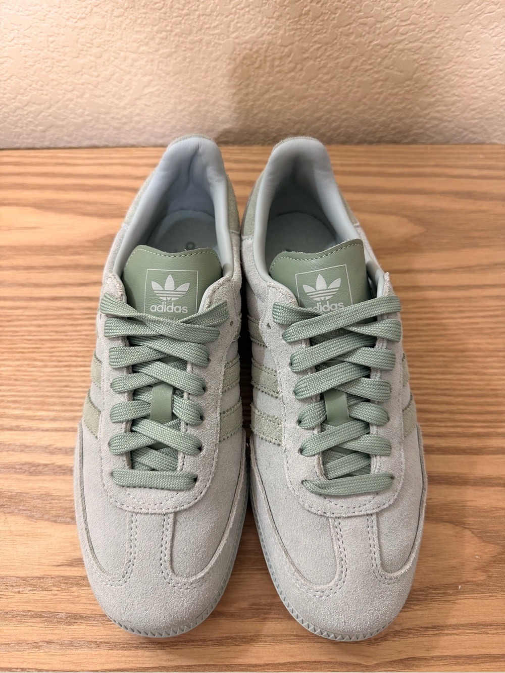 adidas OG rare suede mint green samba size 6.5 women